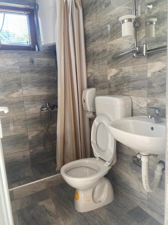 Apartmani Sastavci Т'єнтіште Екстер'єр фото